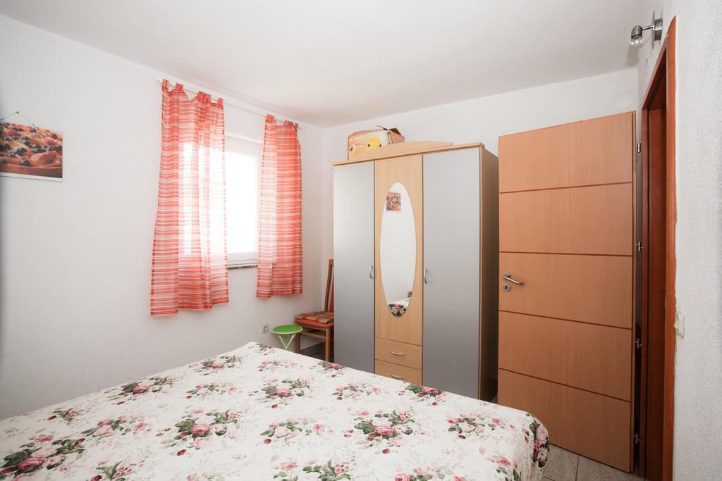 Apartments Vrgada Drage Bagian luar foto