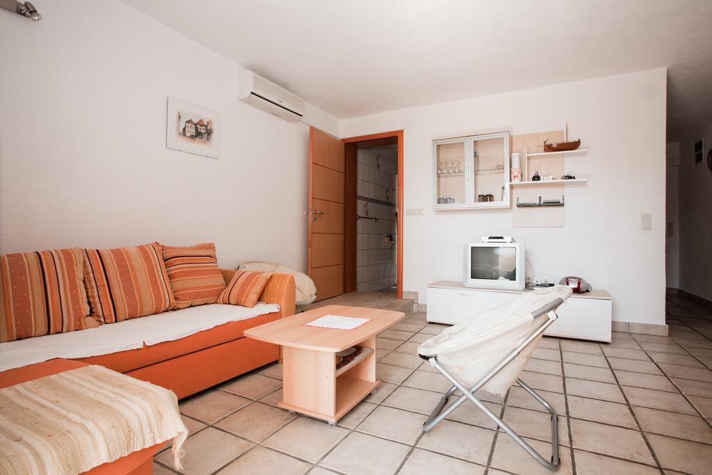 Apartments Vrgada Drage Bagian luar foto